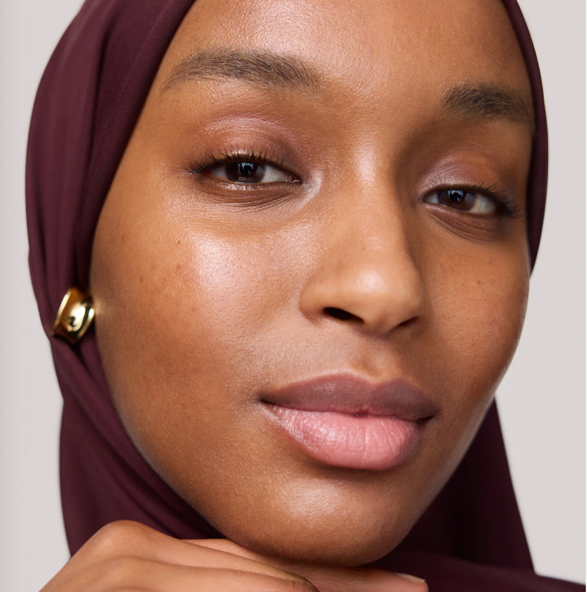 Merit The Uniform Tinted Mineral Sunscreen SPF 45