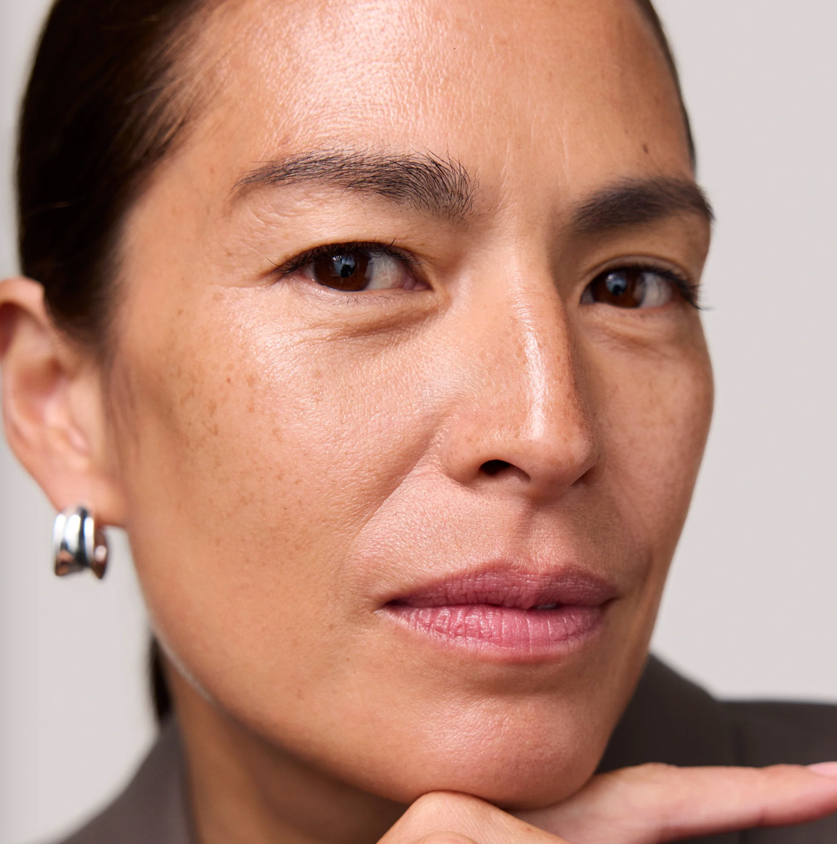 Merit The Uniform Tinted Mineral Sunscreen SPF 45