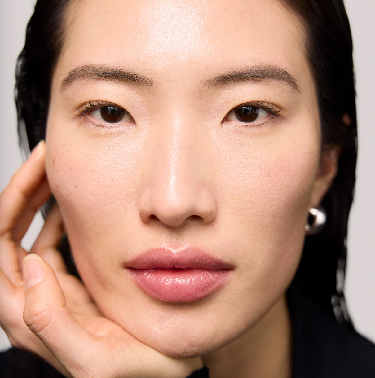 Merit The Uniform Tinted Mineral Sunscreen SPF 45