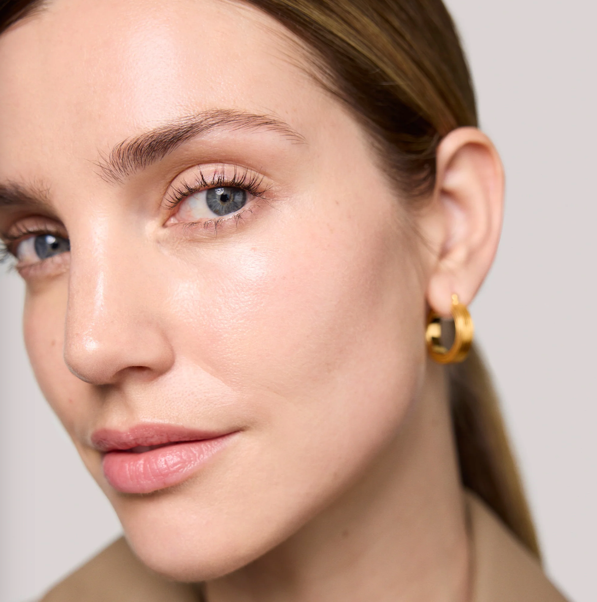 Merit The Uniform Tinted Mineral Sunscreen SPF 45